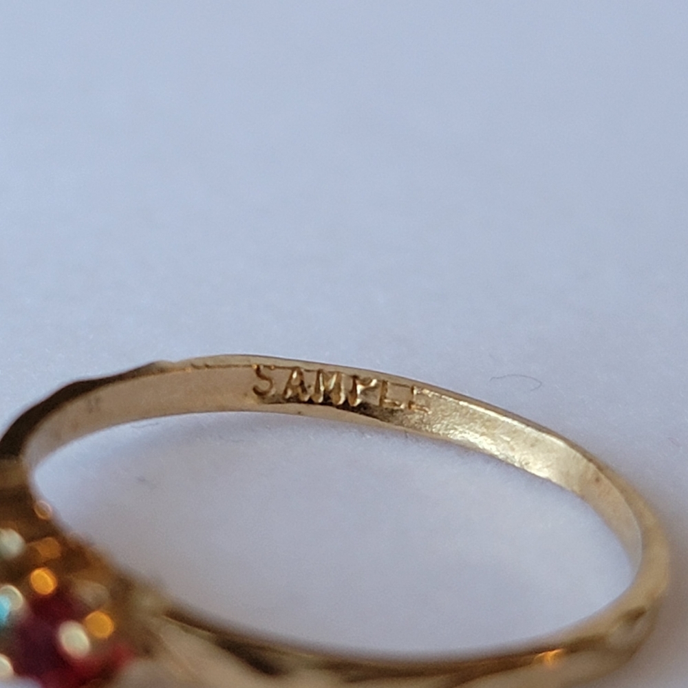 Triple Gemstone Gold Plated Vintage Ring Size 6 Textured Band Dainty - Picture 4 of 13